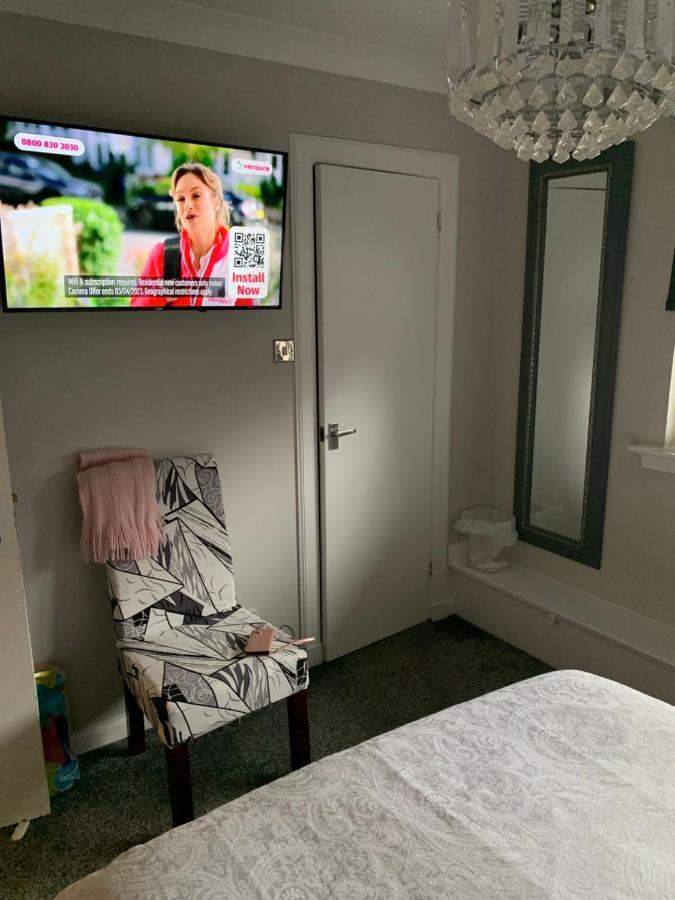 קלנדר Southfork Villa Guesthouse מראה חיצוני תמונה