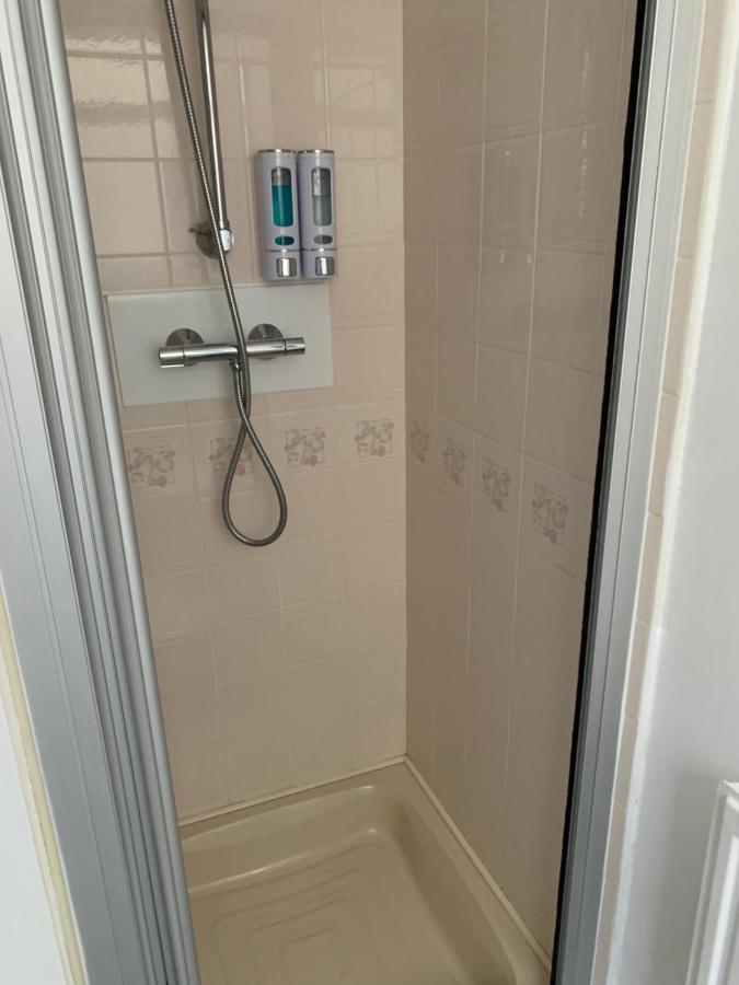 קלנדר Southfork Villa Guesthouse מראה חיצוני תמונה
