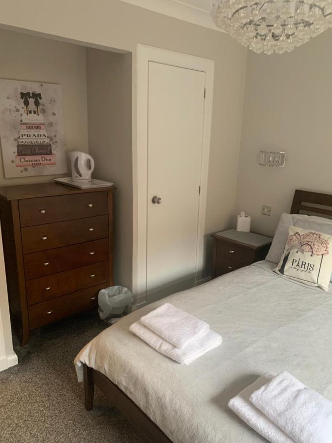 קלנדר Southfork Villa Guesthouse מראה חיצוני תמונה